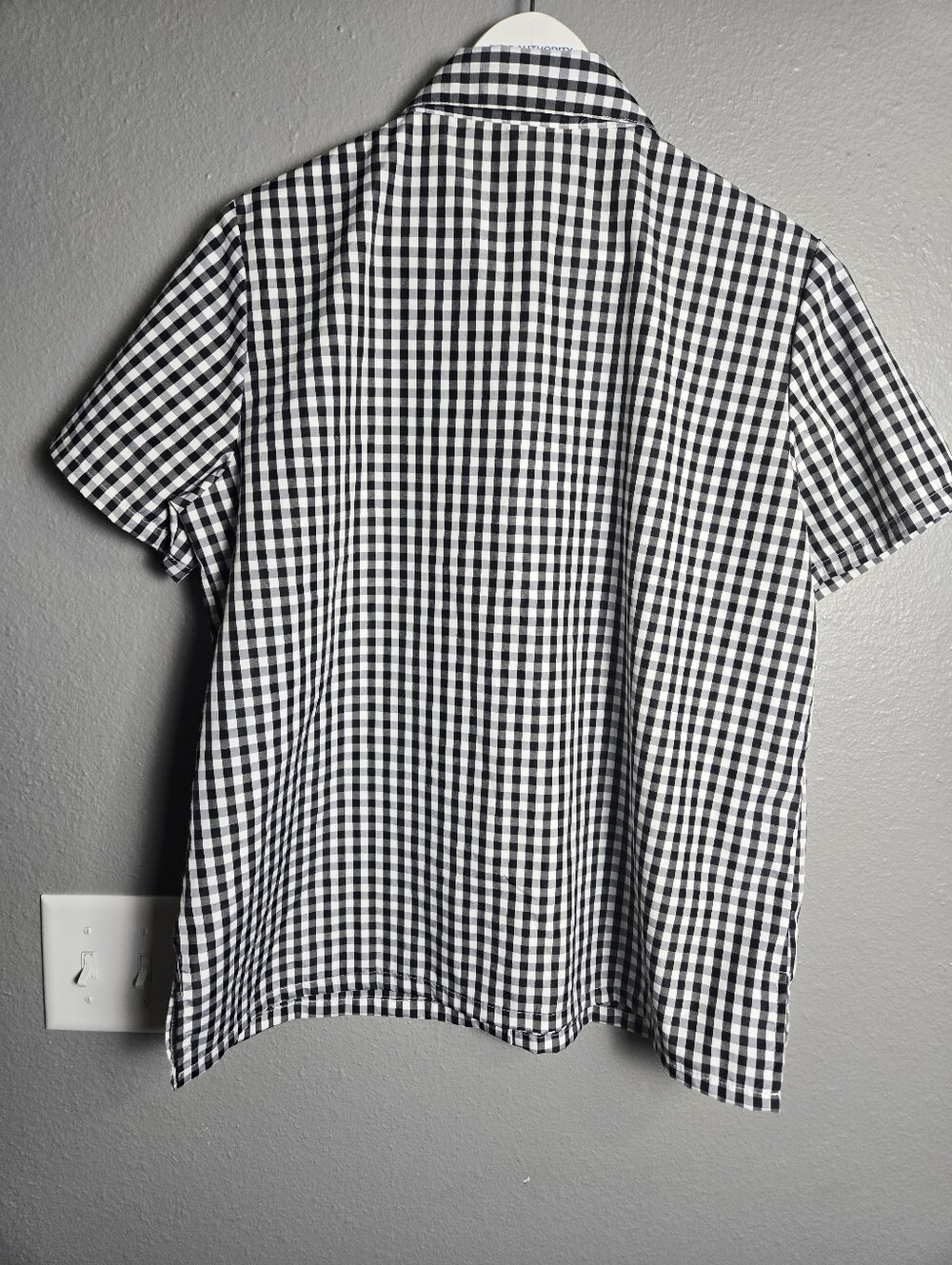 Black & White Gingham Button-Down Shirt with Ladybug Embroidery Size Large - Picture 14 of 16